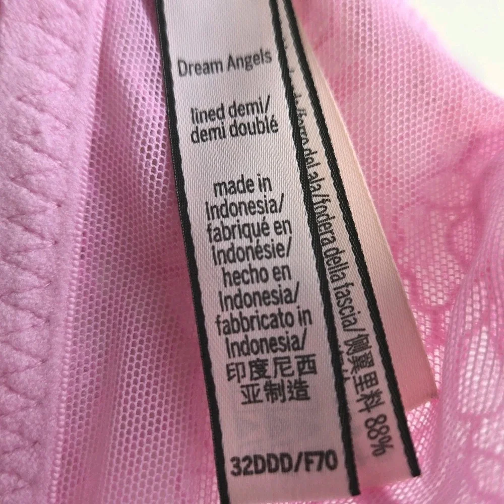 Victoria's Secret Dream Angels Pink Lined Demi Bra Size‎ 32DDD Lingerie